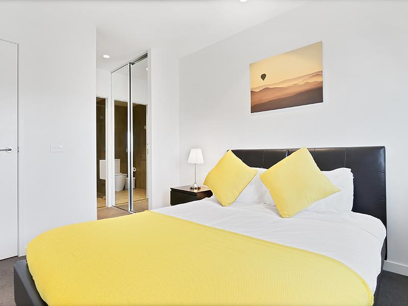 Mj Shortstay Apartments - Platinum Tower Мельбурн Экстерьер фото