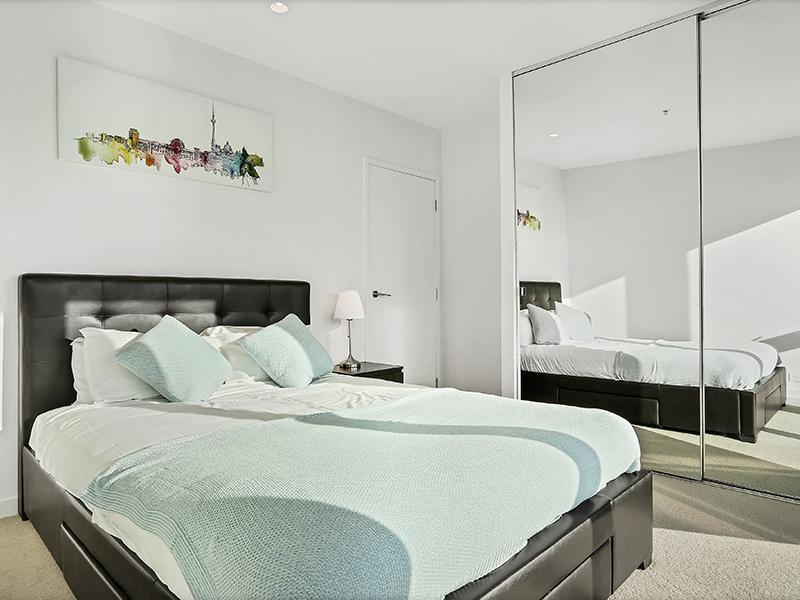 Mj Shortstay Apartments - Platinum Tower Мельбурн Экстерьер фото
