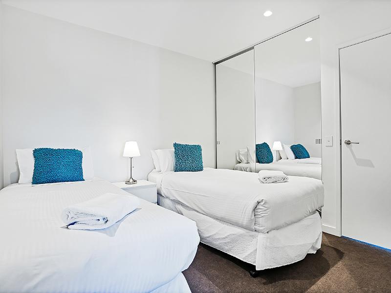 Mj Shortstay Apartments - Platinum Tower Мельбурн Экстерьер фото