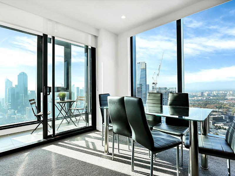 Mj Shortstay Apartments - Platinum Tower Мельбурн Экстерьер фото