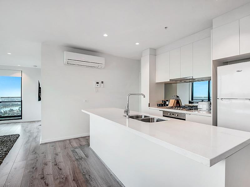 Mj Shortstay Apartments - Platinum Tower Мельбурн Экстерьер фото